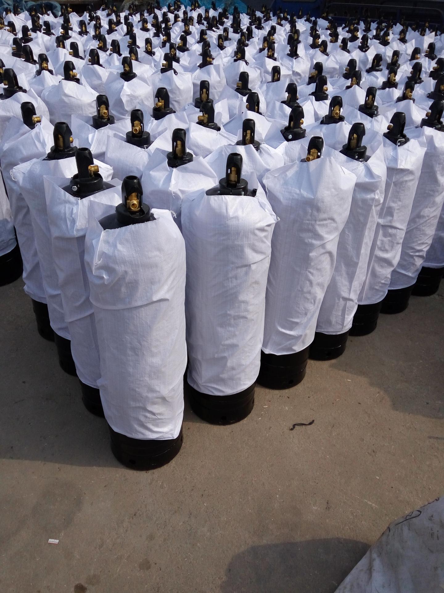 Acetylene cylinder Acetylene cylinder