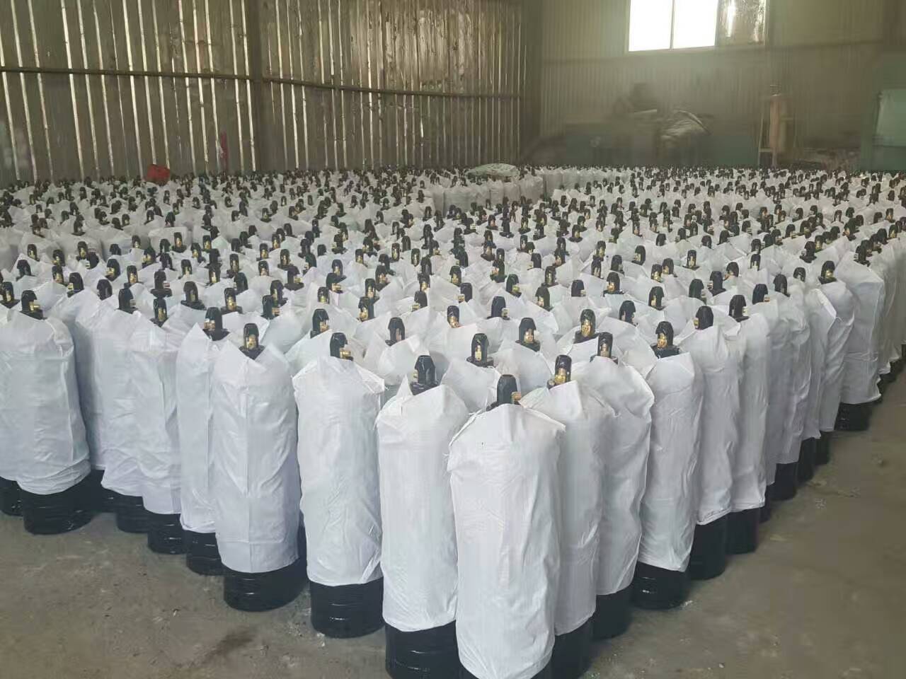 Acetylene cylinder Acetylene cylinder